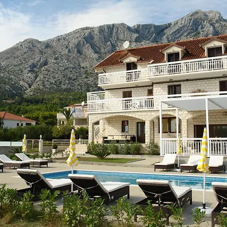 Bed & Breakfast Ti & Ja 3*